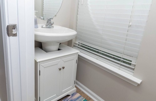 North Raleigh Condo | HeartBeach Home w/ Peloton Pool Parks & Trails