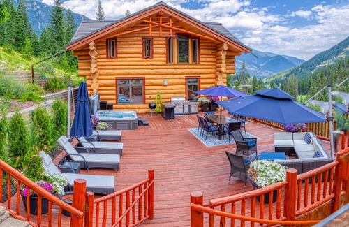 Forest Ridge Estates House | Hearthstone Lodge in Panorama