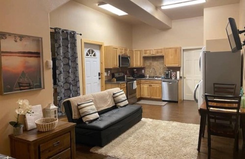 Fairbanks Apartment | Heartland studio in North Pole, Alaska - plus extras