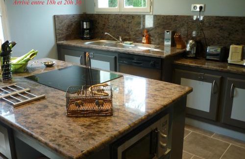 Arbonne-la-Foret House | Heartwood