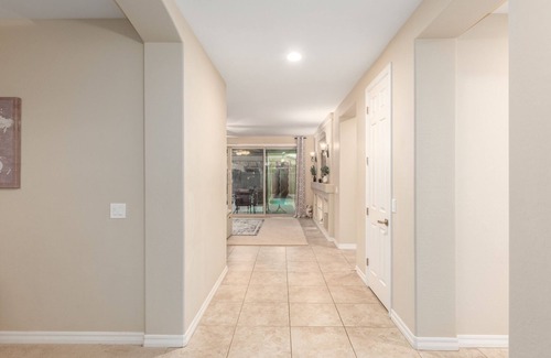 San Tan Valley House | Heated Pool! 2 King Bedrooms Perfect for Sharing! 30 Night min.