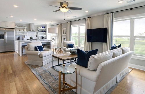 Tybee Island Apartment | Heated Pool Access | 5*Clean | Flex Cancelation