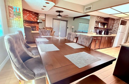 Biggs Field House | Heated pool, Family Home,3BDR 2BT/Cielovista Mall