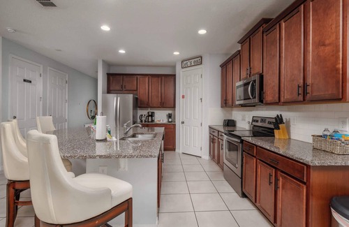 Four Corners Villa | Heated Pool, Gameroom, Free Waterpark 7MI 2 Disney