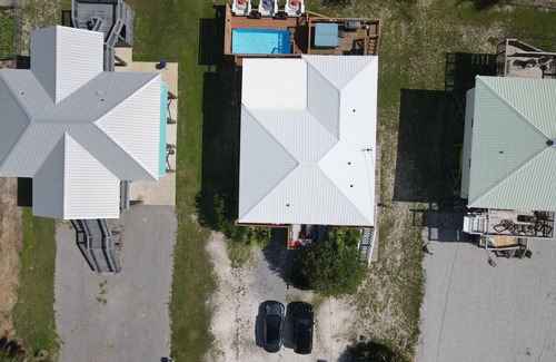 Dauphin Island House | Heated Pool - Great For Large/Multi-Families - Sleeps 16
