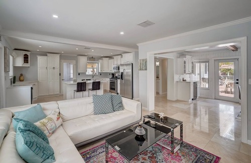 Cypress Lakes House | Heated Pool! Kayak & Waterfront +1 Mile To Beach!