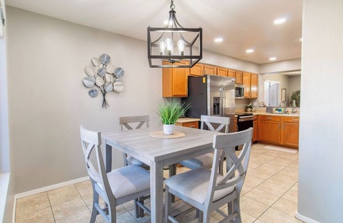 Casa Grande House | Heated Pool - King Bed - Firepit - Work Station