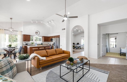 Arrowhead Ranch House | Heated Pool! Lakeview near Golf & University, Family Friendly