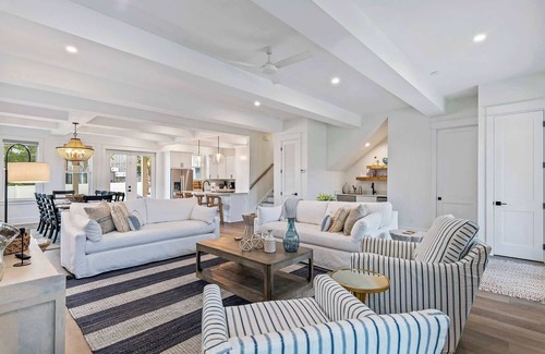 Emerald Waters Village House | Heated Pool, LSV, Steps to Beach! - Salty Sisters