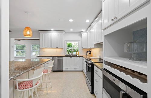 Lake Clarke Shores House | Heated Pool-Oversized Master - Close to Beach - Centrally Located 4 Bed/3 Bath