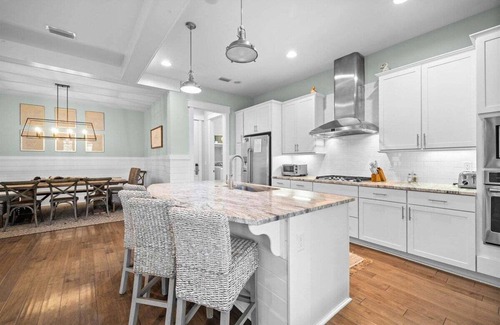 Santa Rosa Beach House | Heated Pool,Pickleball,Golf cart: Close to Seaside