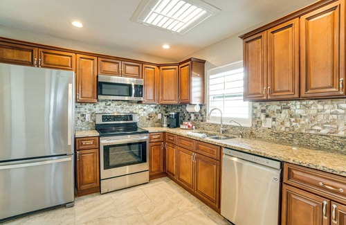 Port Charlotte - Charlotte Harbor House | Heated Pool & Private Dock: Home in Port Charlotte