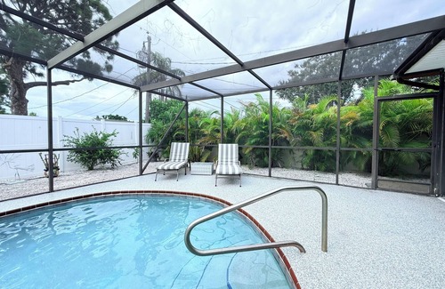 South Venice House | Heated pool private yard S Venice 3.8 mi. to beach OVER-SIZED DRIVEWAY RV/BOAT