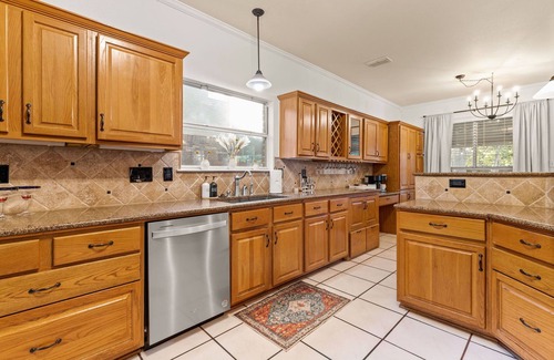 North San Antonio - SAT House | Heated Pool + Slide + Hot Tub + Pet Friendly!