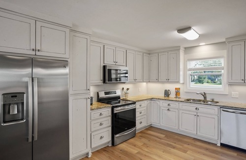 Port St. Joe House | Heated Pool Southern Mermaid Cottage Pet Friendly