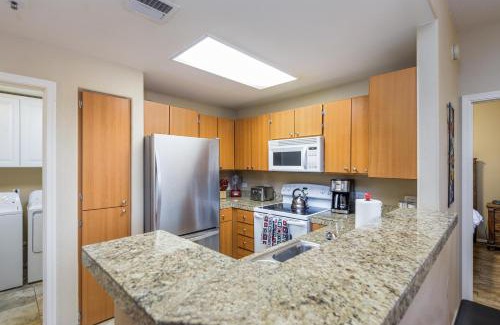 Central Scottsdale Apartment | Heated Pool, Spa, Fitness Center, Central Location