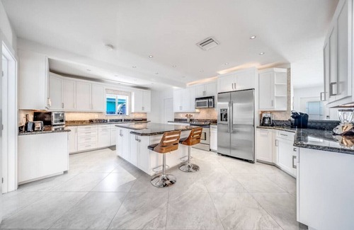Garden Isles House | Heated Pool! Waterfront+Kayaks! 1 Mile To Beach!
