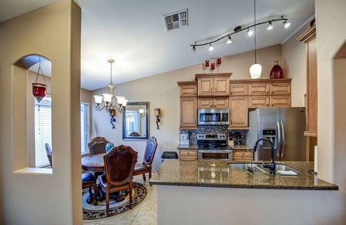 San Tan Valley House | Heated Salt Water Pool Putting Green BBQ 4 Tv's