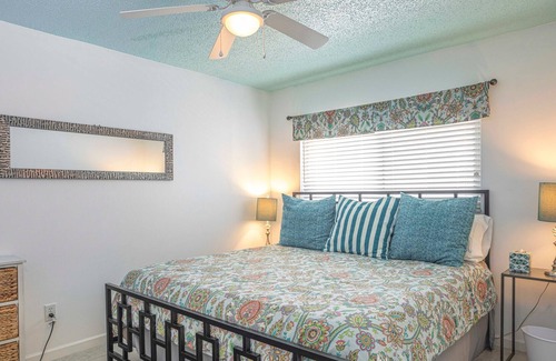 Naples Park House | Heated salted pool, outdoor family room, walk to the beach!