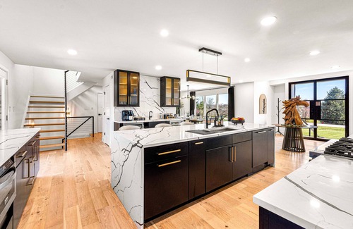Keene House | Heated, Saltwater Pool-Hot Tub-GameRm-Bar-near Keeneland-Bourbon Trail-Dogs OK!