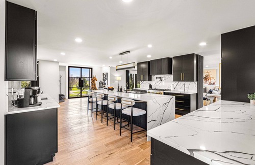 Keene House | Heated, Saltwater Pool-Hot Tub-GameRm-Bar-near Keeneland-Bourbon Trail-Dogs OK!