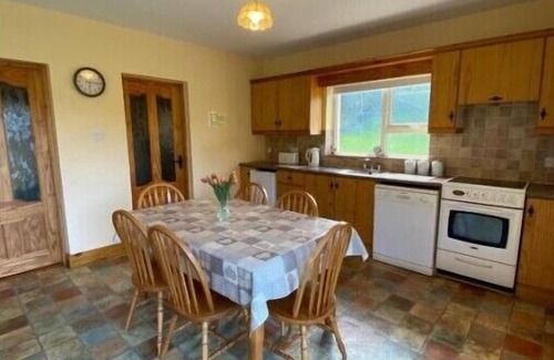 Carrigart House | Heather Cottage, Creeslough, Co Donegal. F92 F853