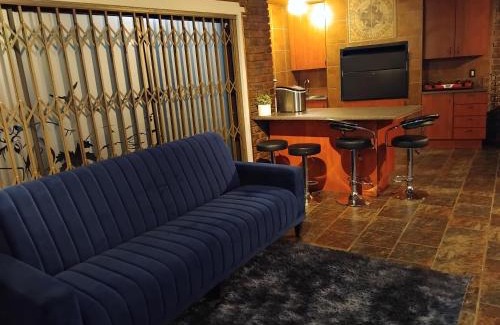 Alberton House | Heather Guest House