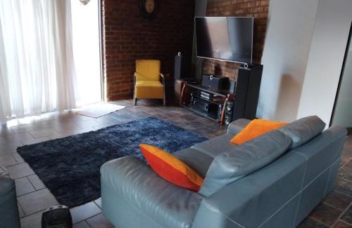 Alberton House | Heather Guest House
