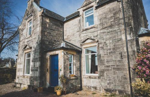 Oban House | Heatherfield House