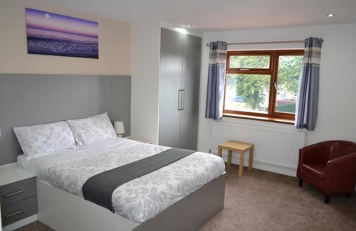 Cranford Bed & Breakfast | Heathrow Travellers Hub
