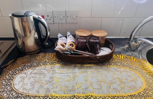 Tottenham Apartment | Heaven of Samira
