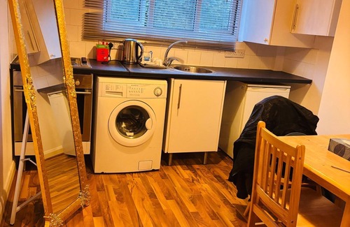 Tottenham Apartment | Heaven of Samira