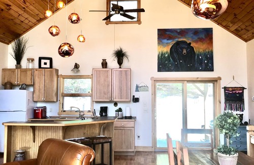 Vilas House | Heaven on Earth Nestled in the Blue Ridge Mountains