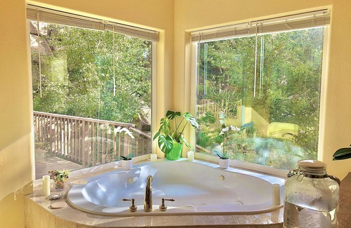 Prescott House | Heaven on Earth Retreat's Spectacular Suite in Prescott's Gorgeous Granite Dells