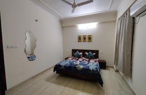 Tapovan Apartment | Heaven Vibes Stays