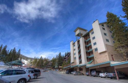 Tahoe Village Apartment | Heavenly Chairview Condo home