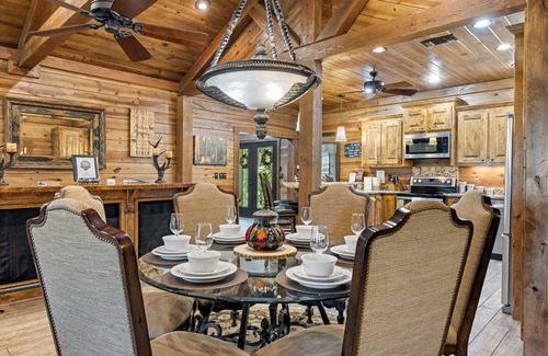 Broken Bow Cabin | Heavenly Hilltop in Hochatown/Broken Bow,OK