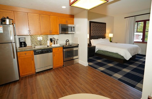 South Lake Tahoe Hotel | Heavenly Village Condos - Grand Residence