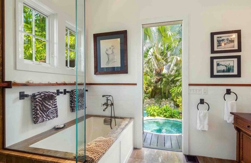Historic Seaport House | **HEAVENLY ZEN @ THE SEAPORT** Lavish Home & Pool + LAST KEY SERVICES...