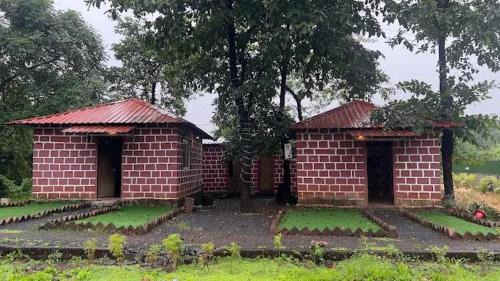 Uddar House | Heavenstone Resort