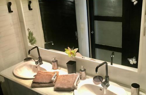 Sampzon House | Hebergements des POSAS