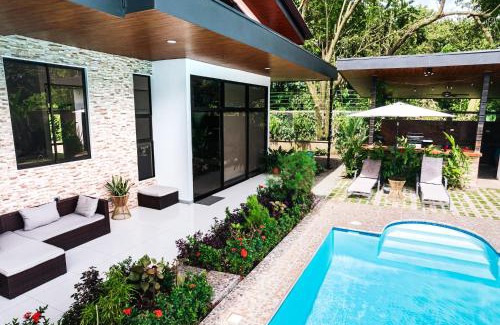 Uvita House | Hector House