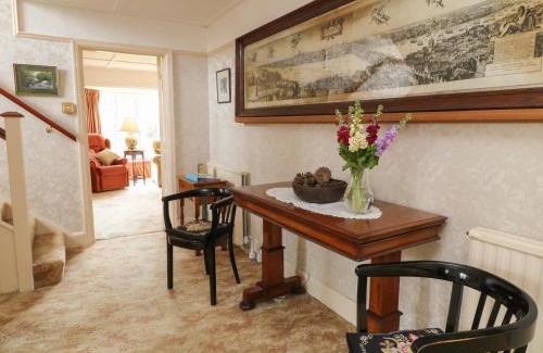 Clearbrook House | Hector's House