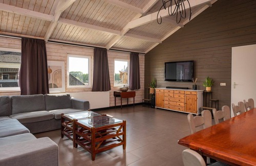 Wilsum Cabin | Heerlijk Samen Genieten van de Rust en de Ruimte, dit op een Centraal Plekje