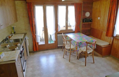 Graechen Apartment | Heiderösli by Interhome