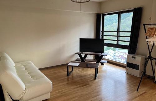Yuzawa House | Heidi Guest House