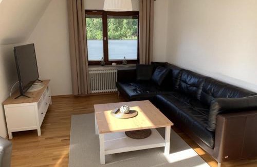 Dietrichsfeld Apartment | Heimelige Ferienwohnung Nesco mit Balkon und Garten