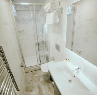 Canakkale Hotel | Helen Hotel