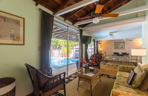 Downtown House | Helen's Hideaway