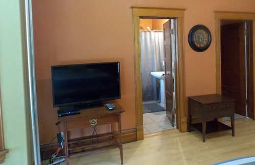 Helena Apartment | Helena Accommodations: THE BIGHORN